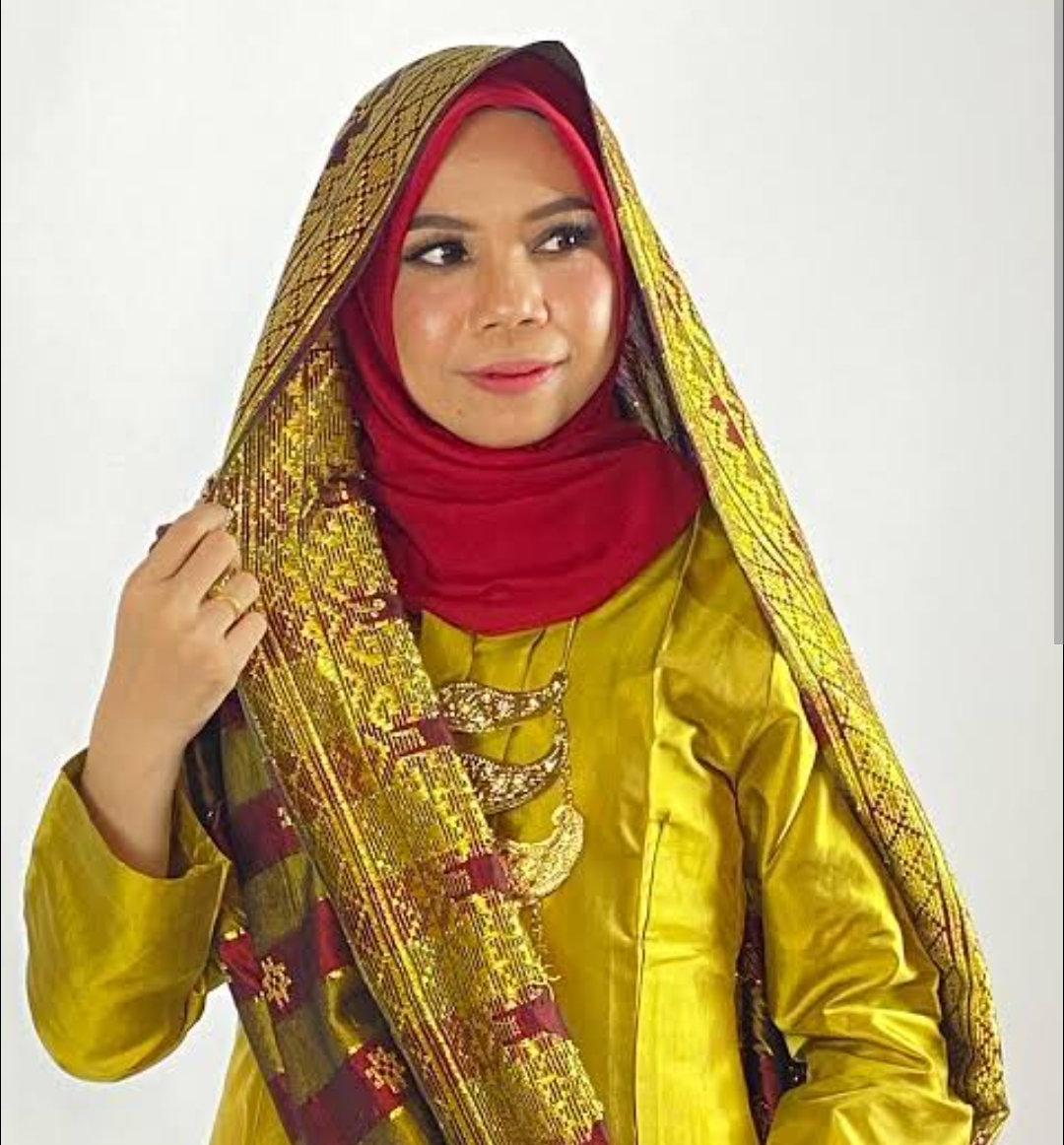SISKA ARMIZA
