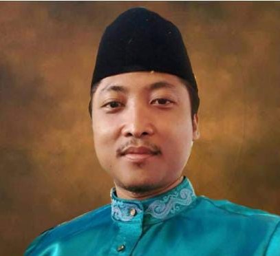 Dr. EKA ARMAS PAILIS, SE., MM