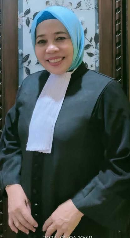 RINA FASTYALYNDA SYAFITRI, SH
